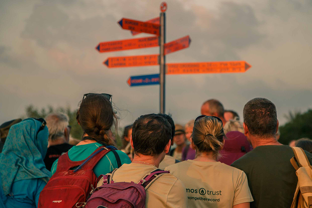 Travel & Encounter